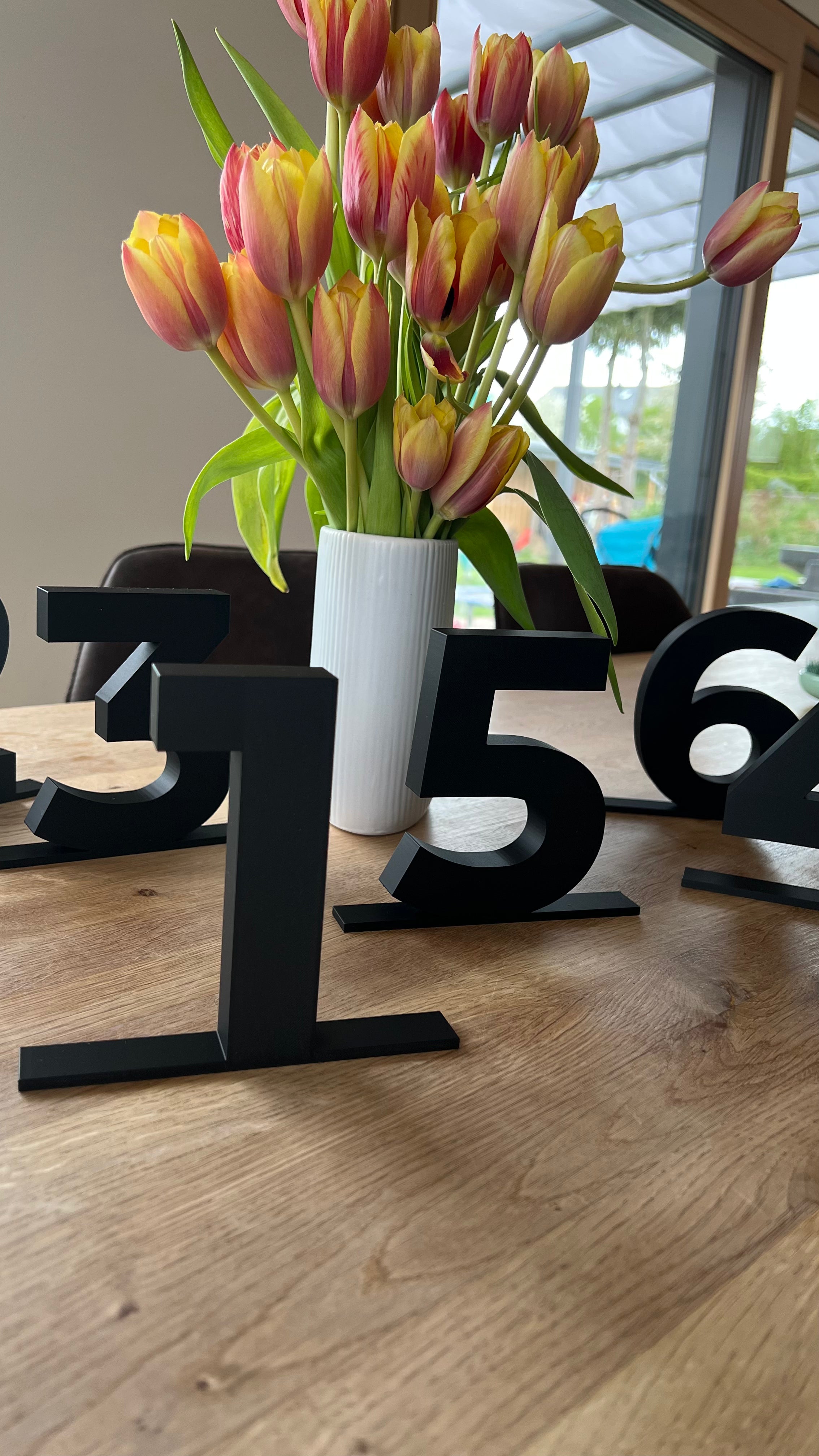 Elegante 3D-gedruckte Tischnummern 10 - 17 für Hochzeiten – Individuell & Stilvoll - schwarz Matt